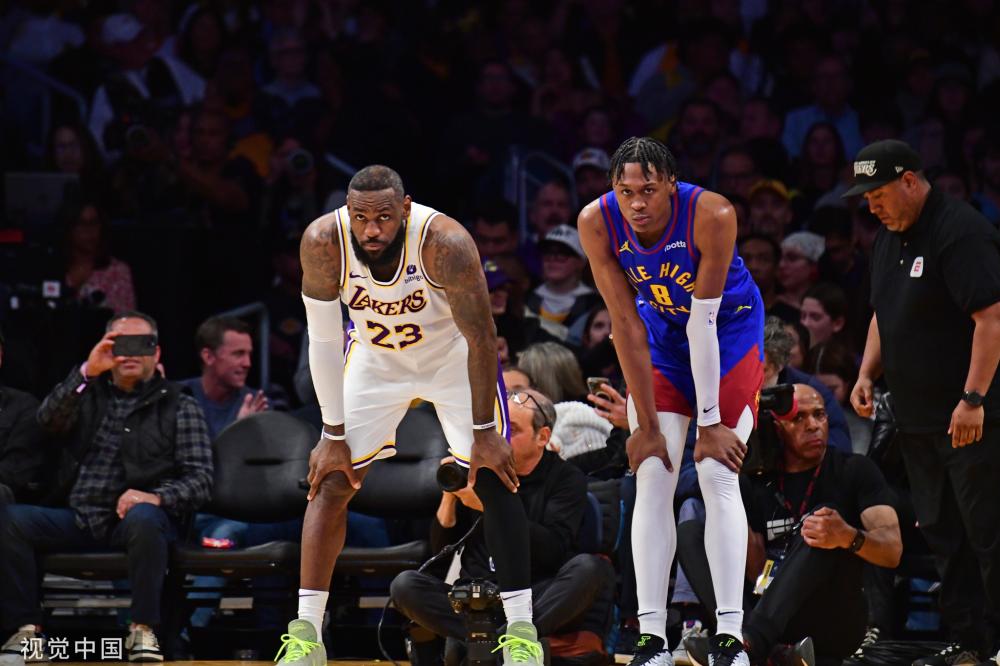 中国女足的 中国女足的